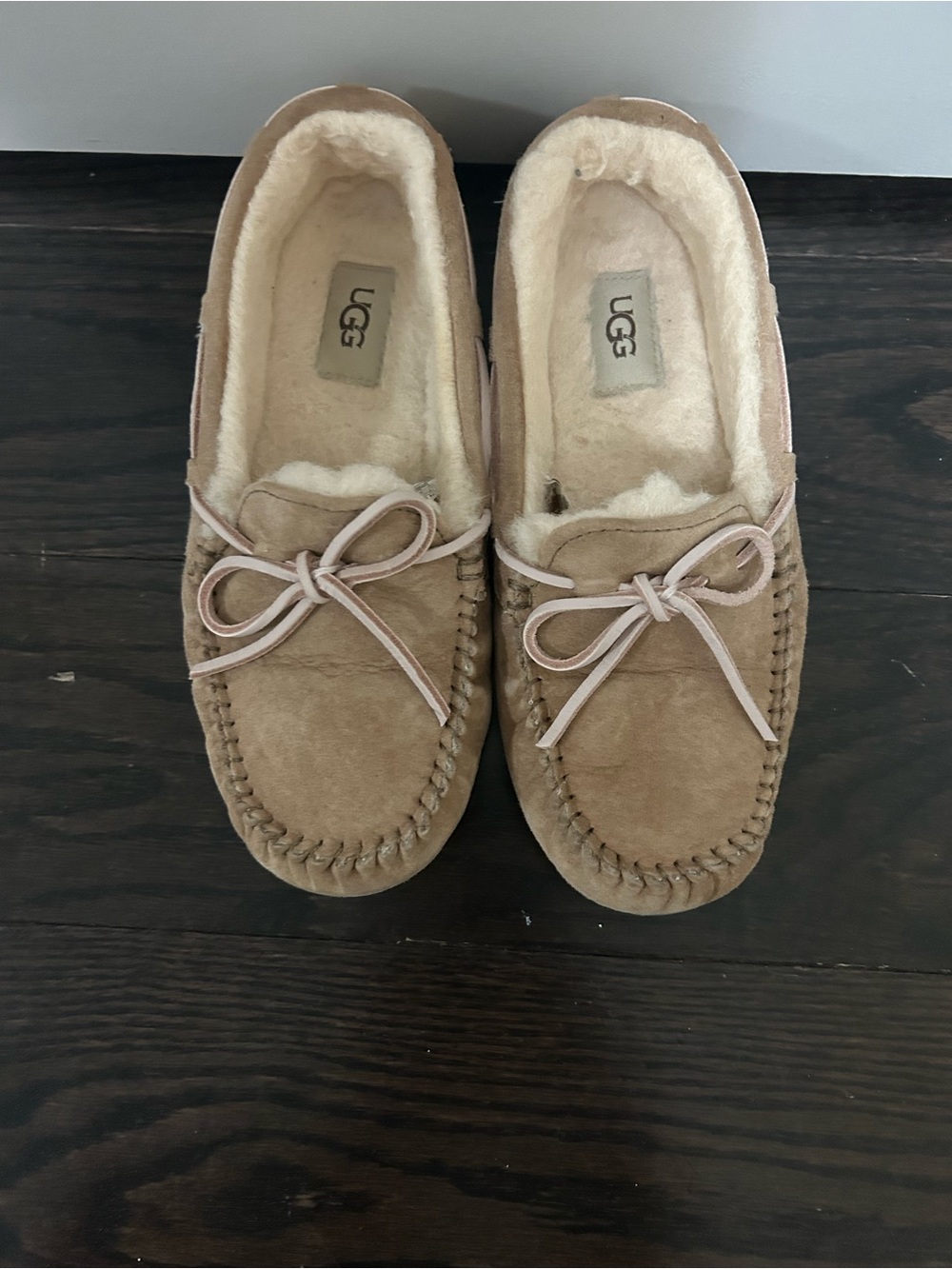 UGG Australia Women's Dakota Slipper Chestnut Suede Moccasin Shoes Size 7
